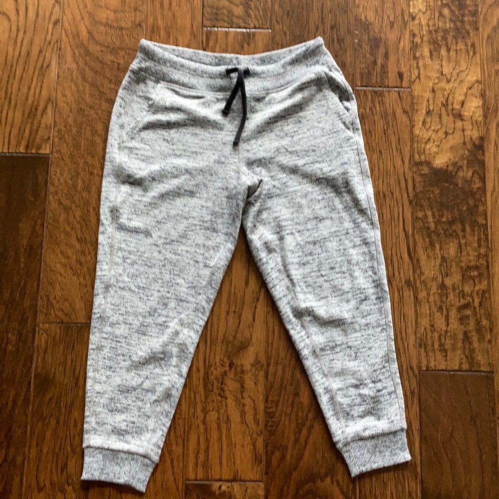 athleta girl cropped sweatpants